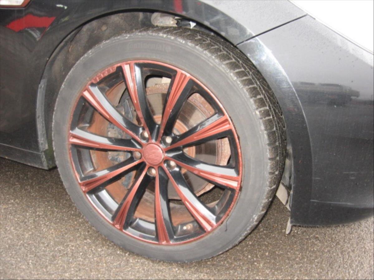 BMW Řada 5 Sedan 3,0 l 225 kw