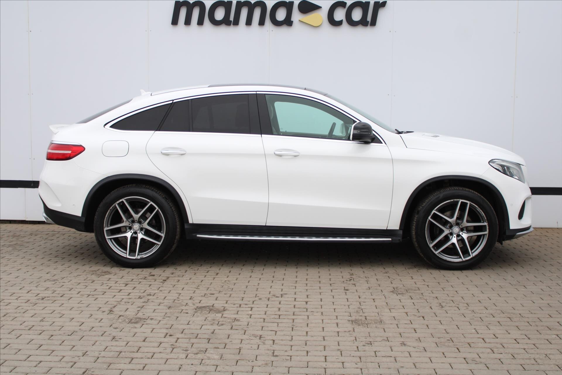 Mercedes-Benz GLE SUV / Terénní 3,0 l 190 kw