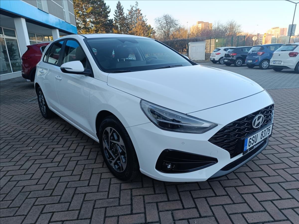 Hyundai i30 Hatchback 1,5 l 70 kw