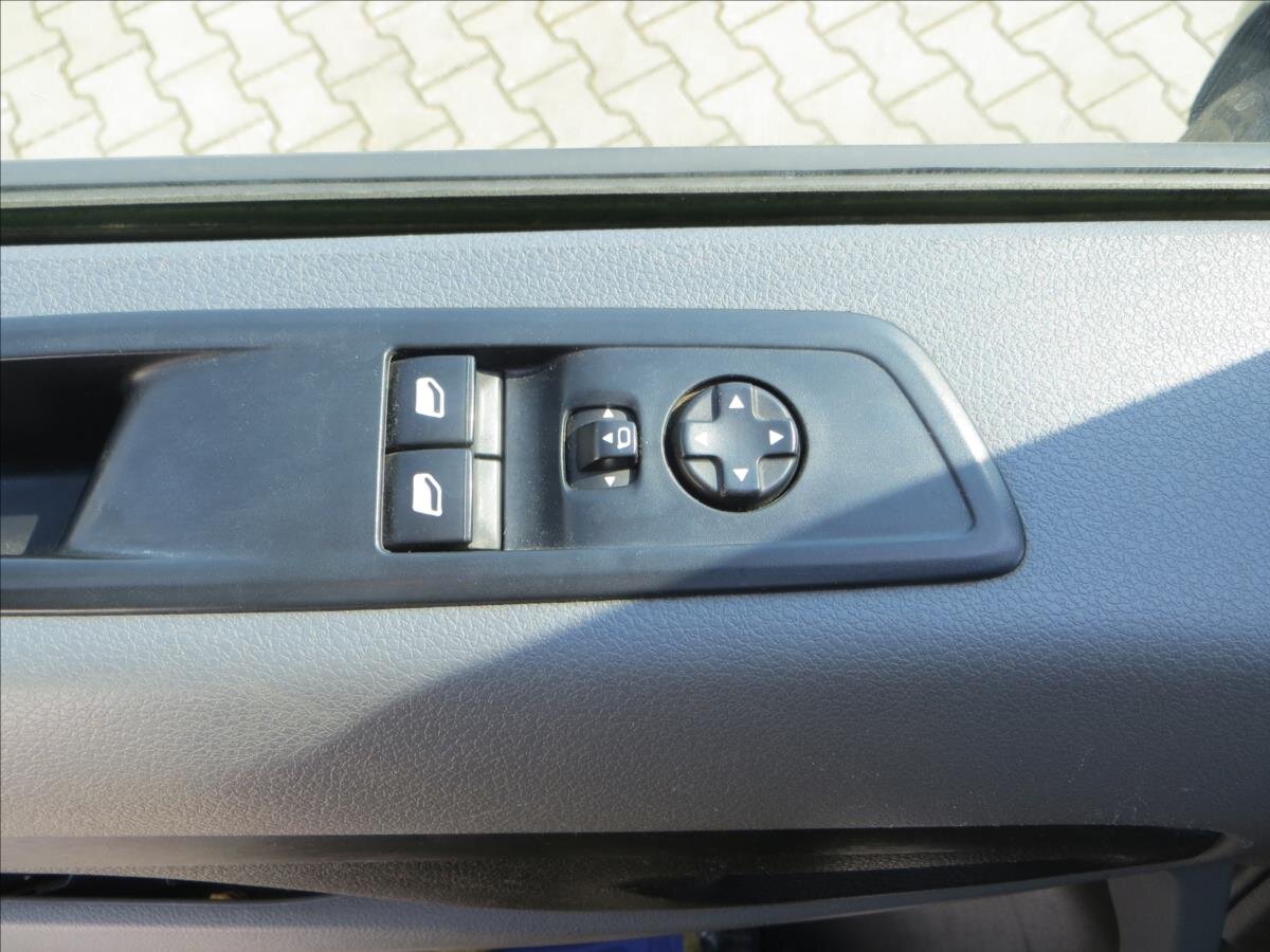 Citroën Jumpy Kombi 2,0 l 110 kw