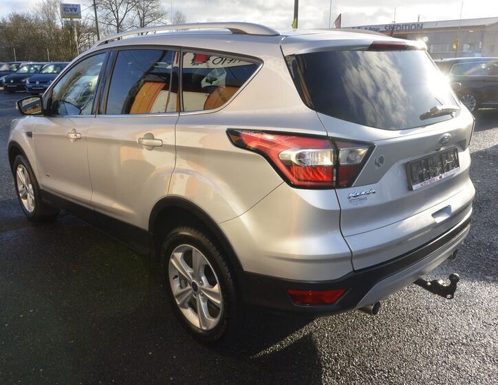 Ford Kuga SUV 2,0 l 110 kw