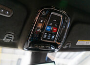 Jeep Grand Wagoneer SUV 6,4 l 351 kw