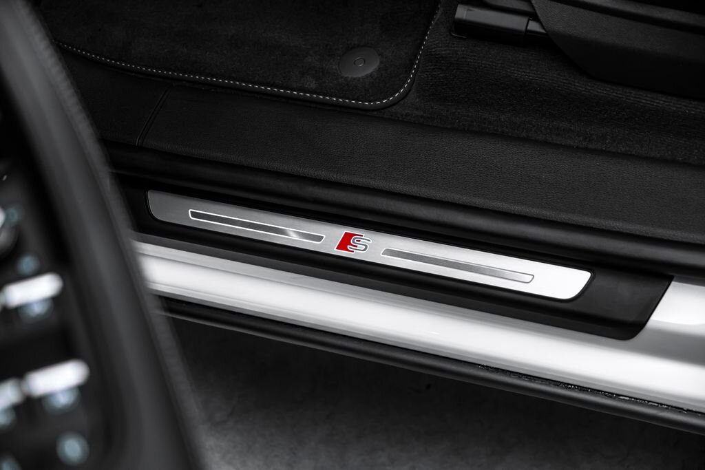 Audi Q8 SUV 3,0 l 210 kw