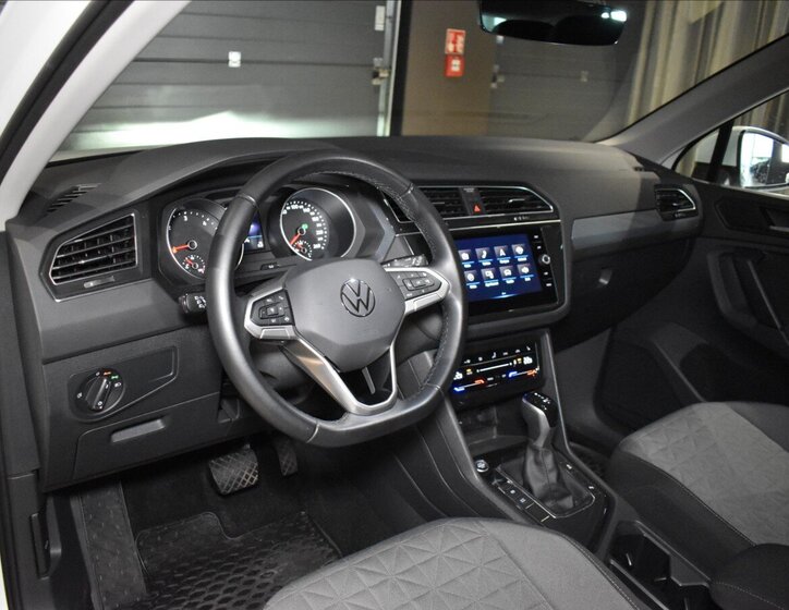 Volkswagen Tiguan SUV 2,0 l 110 kw