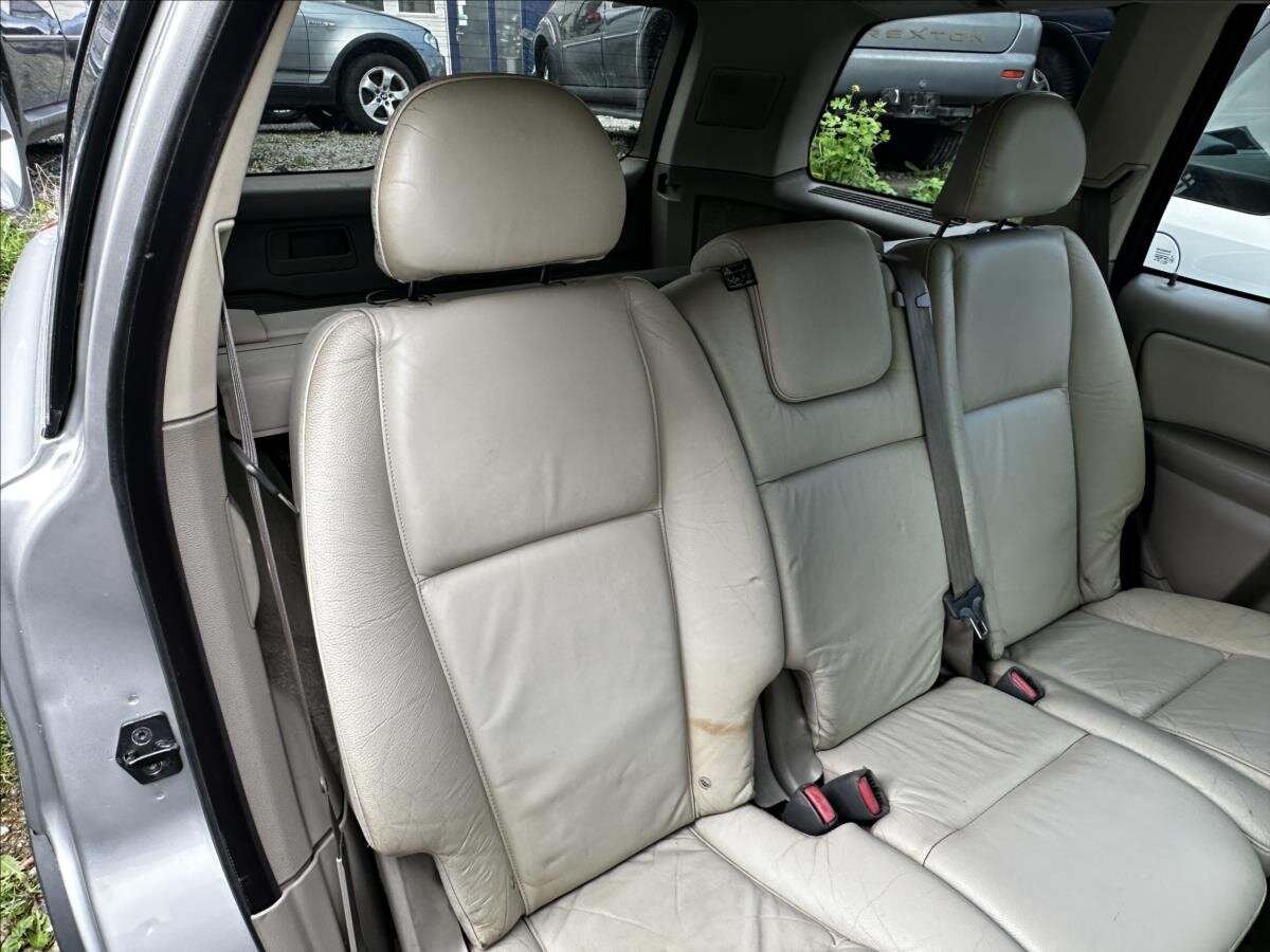 Volvo XC90 SUV / Terénní 2,4 l 120 kw