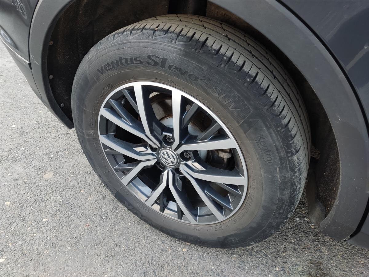 Volkswagen Tiguan SUV / Terénní 2,0 l 110 kw
