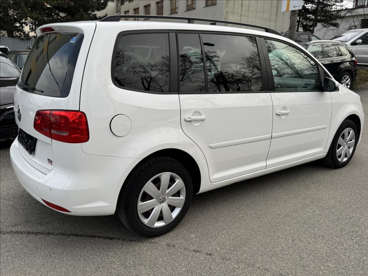 Volkswagen Touran MPV 1,6 l 77 kw