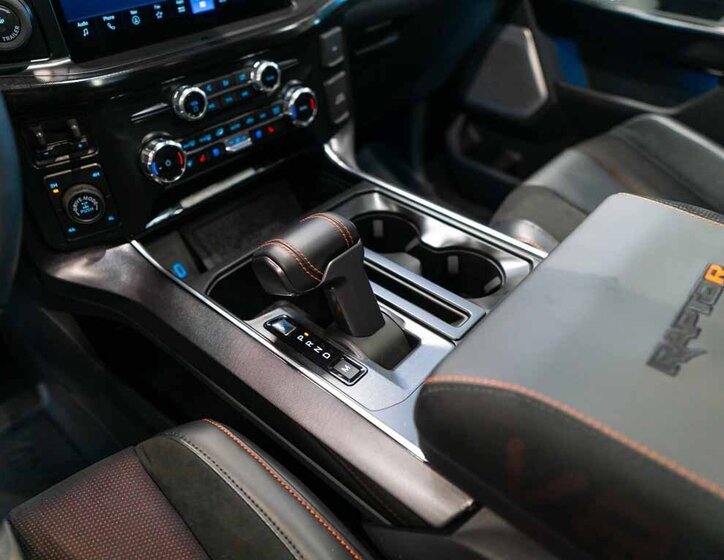 Ford F-150 Pick-up 5,2 l 536 kw