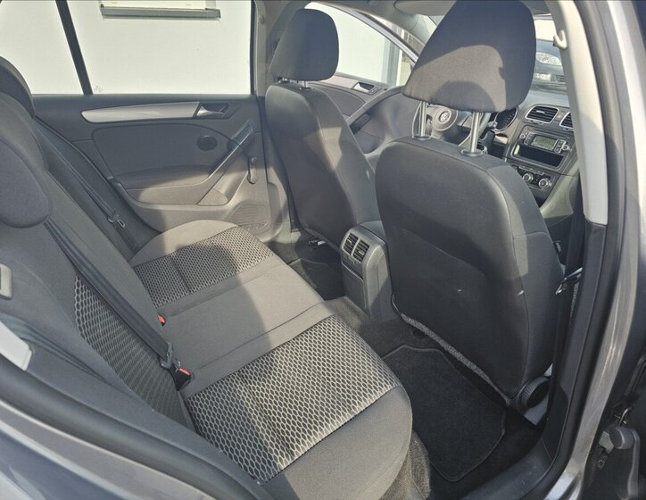 Volkswagen Golf Hatchback 1,4 l 59 kw