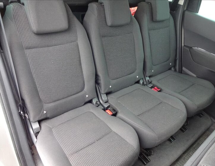 Peugeot 5008 MPV 1,6 l 115 kw