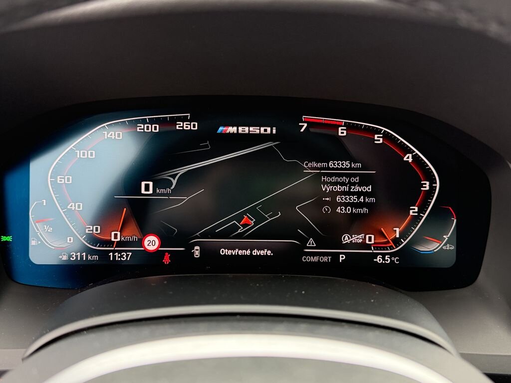 BMW Řada 8 Kupé 4,4 l 390 kw