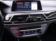 BMW Řada 7 Sedan 4,4 l 330 kw