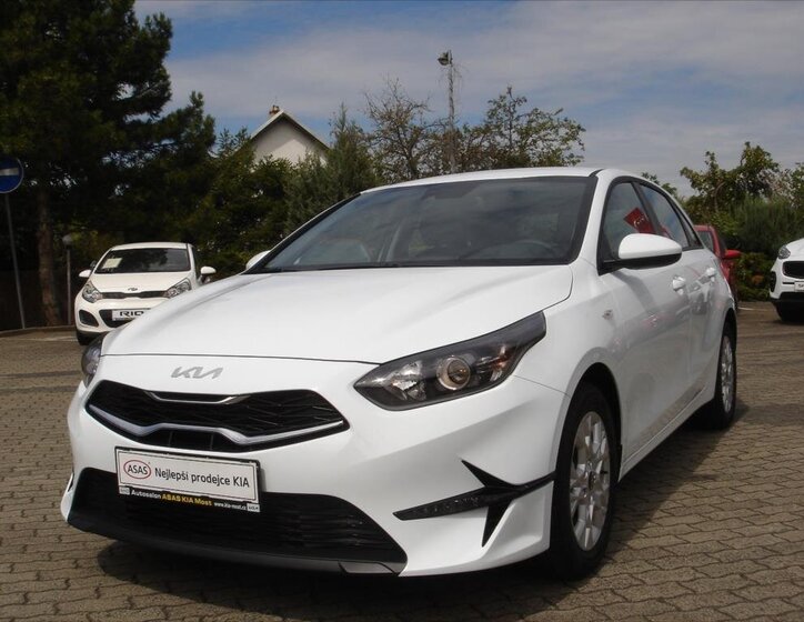 KIA Ceed 4