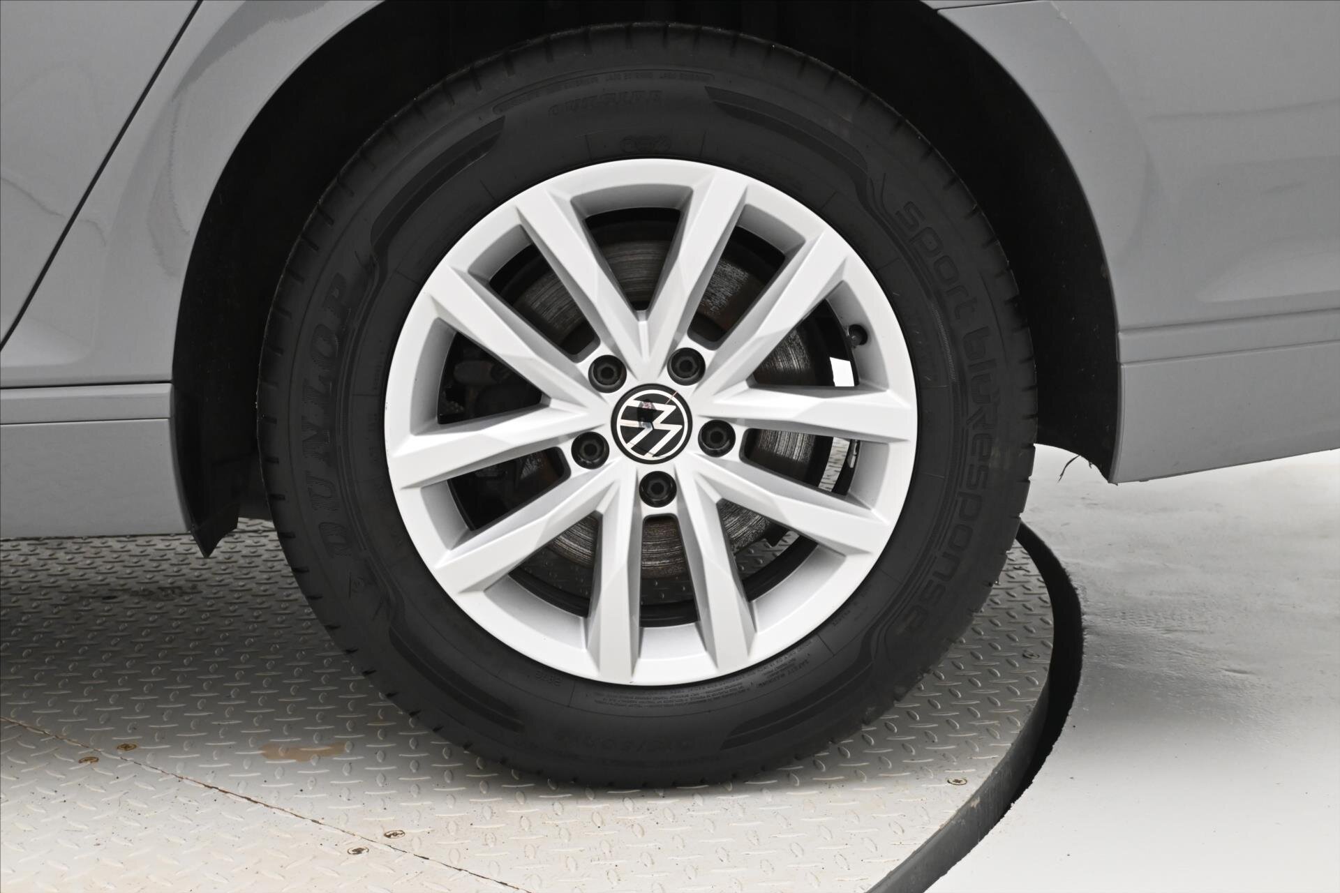 Volkswagen Passat Kombi 2,0 l 110 kw