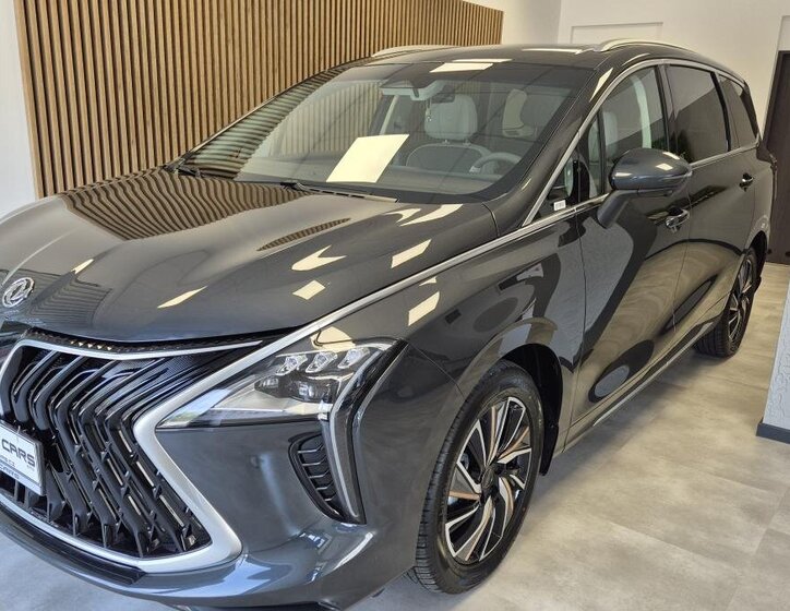 Dongfeng U-Tour MPV 1,5 l 130 kw