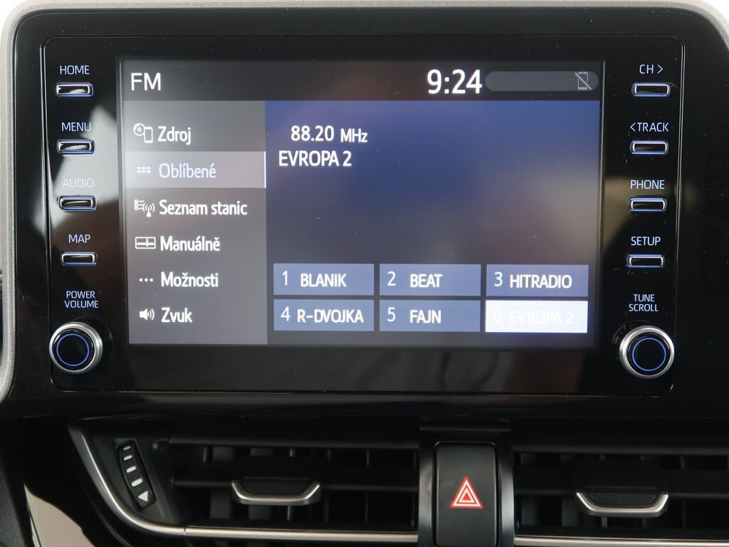 Toyota C-HR SUV / Terénní 1,8 l 72 kw