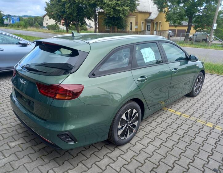 KIA Ceed 4