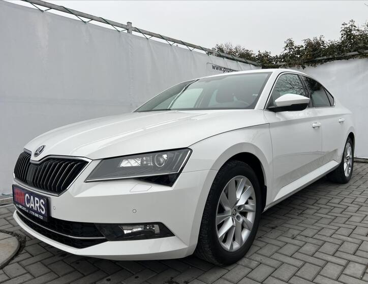 Škoda Superb 1