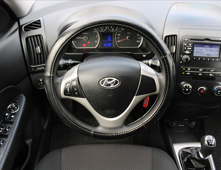 Hyundai i30 10