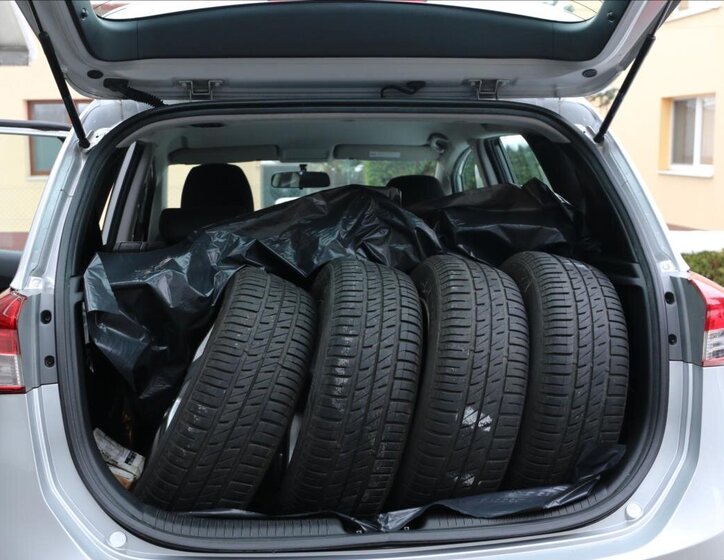 Hyundai ix20 Kombi 1,4 l 66 kw