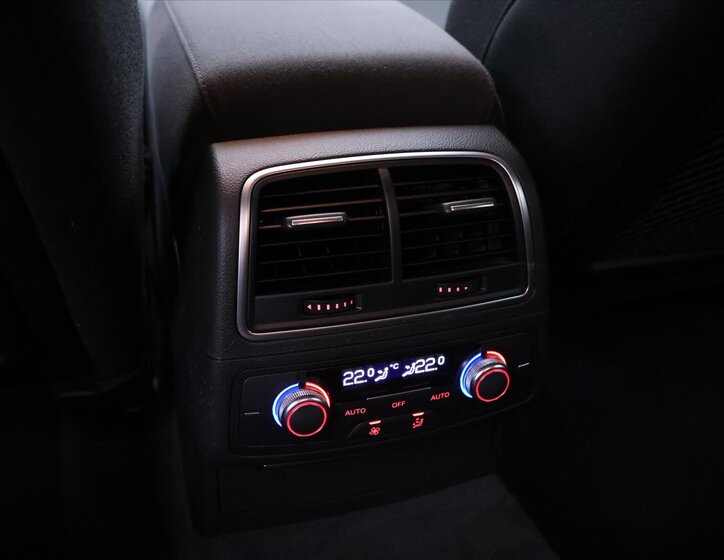 Audi A6 Kombi 2,0 l 140 kw