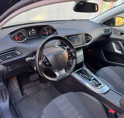 Peugeot 308 16