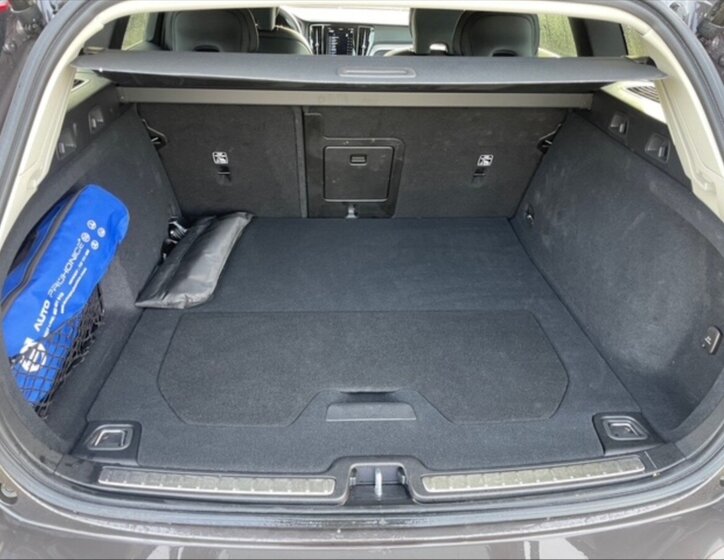 Volvo V60 Kombi 2,0 l 145 kw