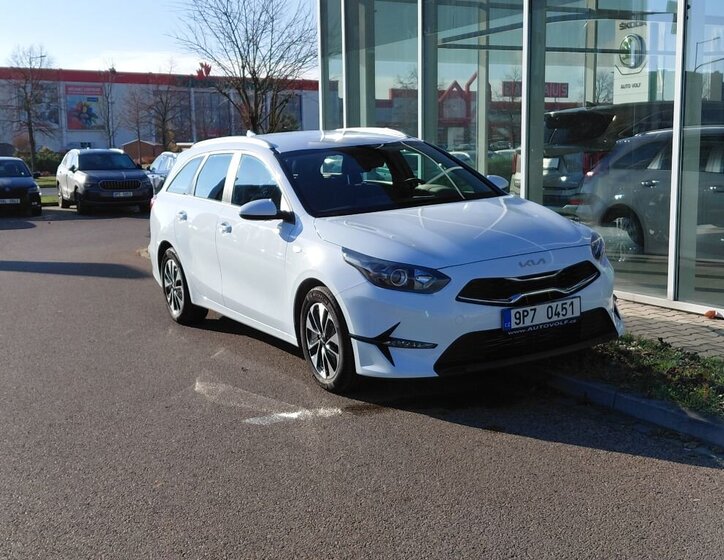 KIA Ceed 9