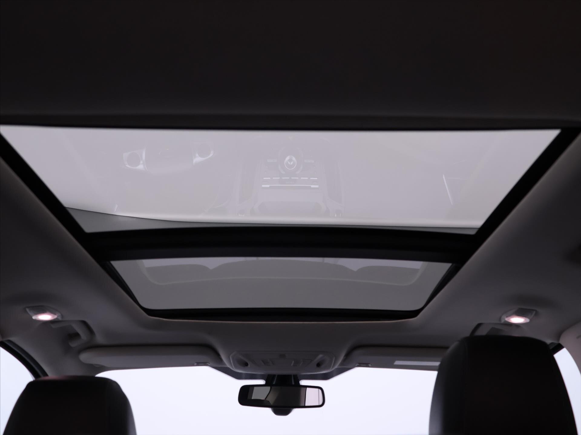 Ford Kuga SUV / Terénní 2,0 l 103 kw