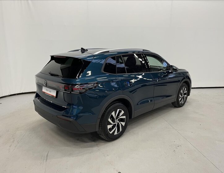 Volkswagen Tiguan SUV 1,5 l 96 kw