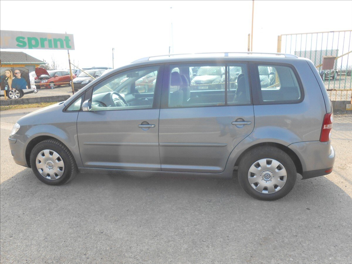Volkswagen Touran Kombi 2,0 l 103 kw