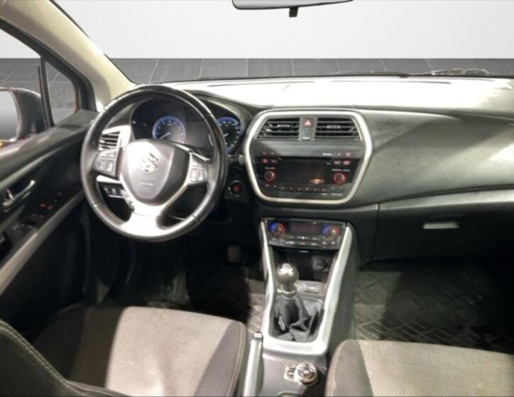 Suzuki SX4 Hatchback 1,6 l 88 kw