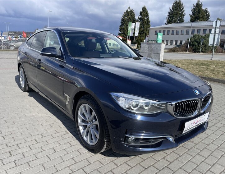 BMW Řada 3 Sedan / Limuzína 3,0 l 225 kw