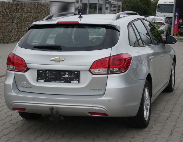 Chevrolet Cruze 10
