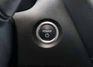 Toyota Corolla Sedan / Limuzína 1,8 l 72 kw