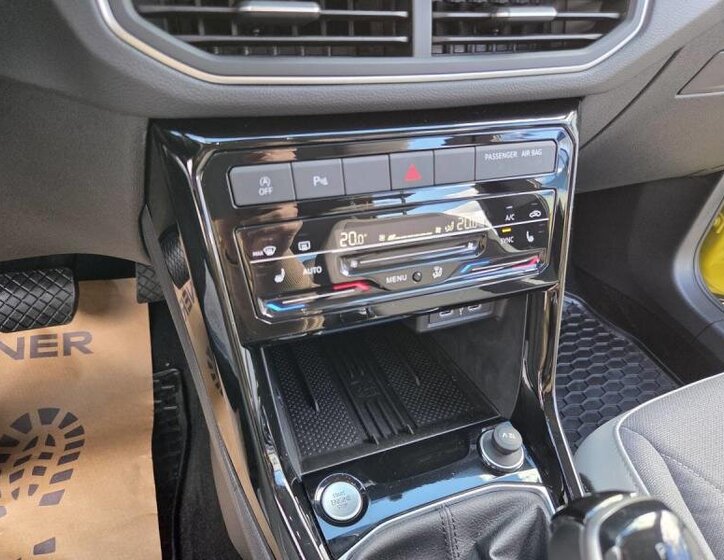 Volkswagen T-Cross SUV 999,0 85 kw