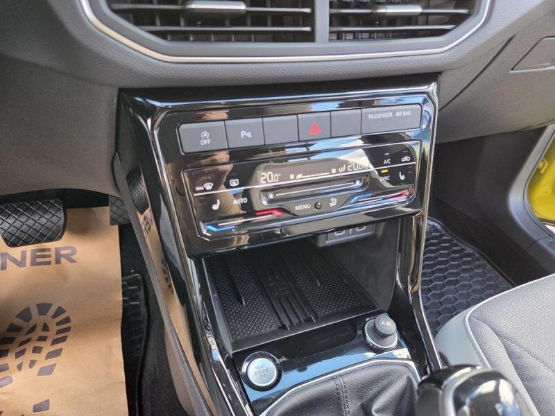 Volkswagen T-Cross SUV 999,0 85 kw