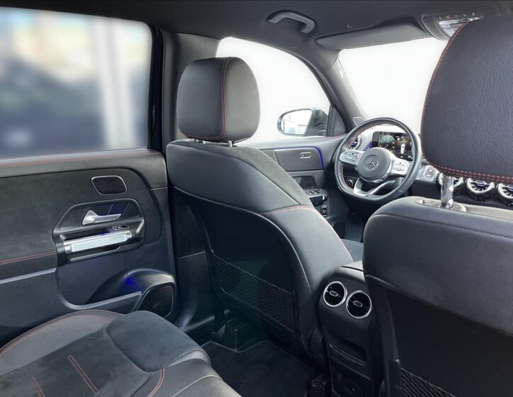 Mercedes-Benz GLB 22