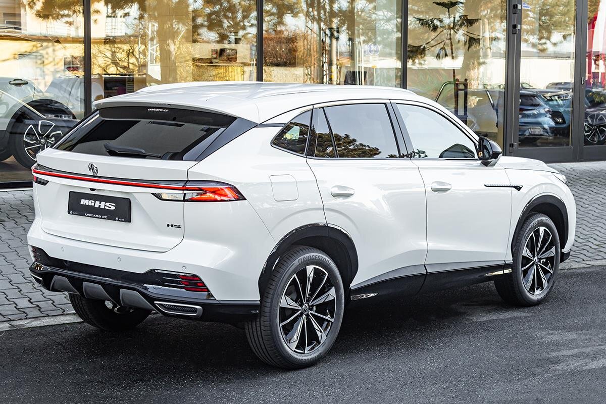 MG HS SUV 1,5 l 125 kw