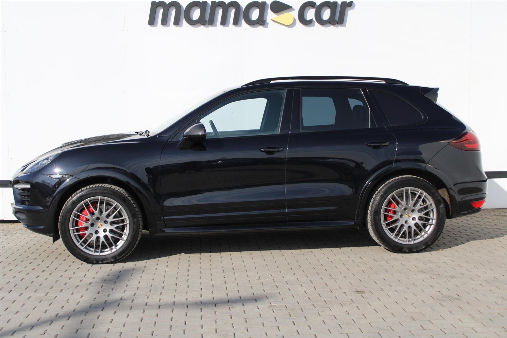 Porsche Cayenne SUV / Terénní 4,8 l 397 kw