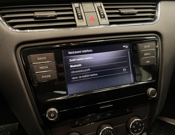 Škoda Octavia Liftback 999,0 85 kw