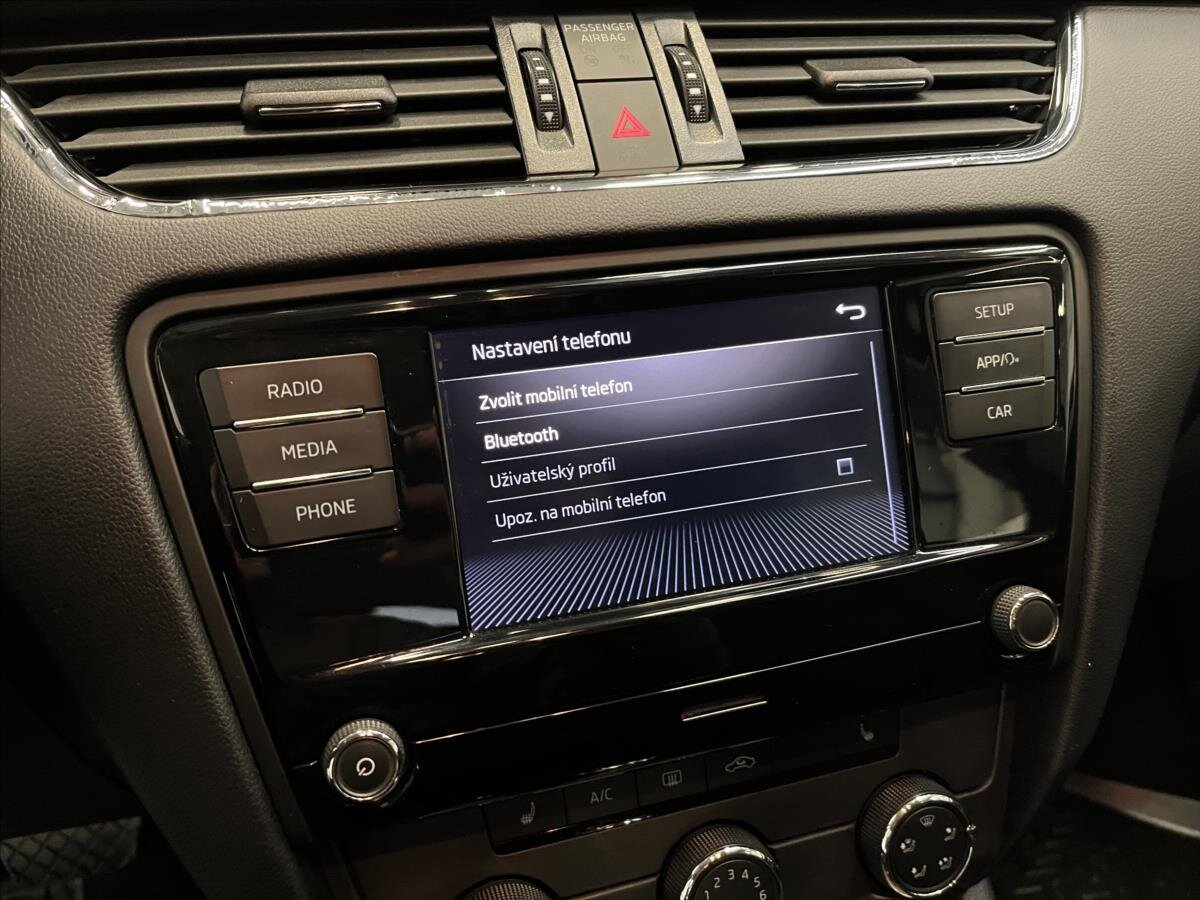 Škoda Octavia Liftback 999,0 85 kw