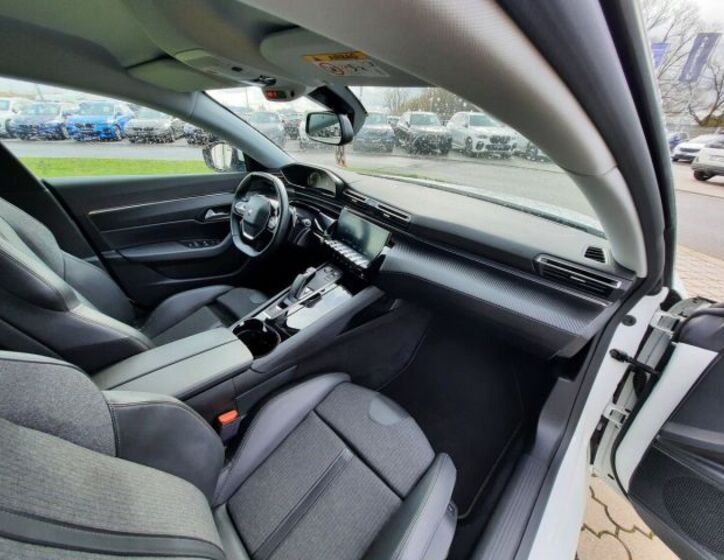 Peugeot 508 14