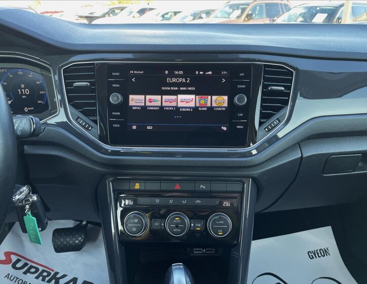 Volkswagen T-Roc SUV 2,0 l 110 kw