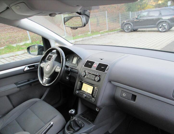 Volkswagen Touran 14