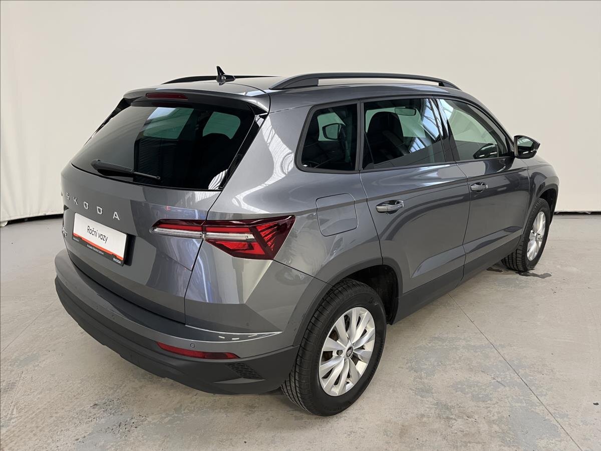 Škoda Karoq SUV 1,5 l 110 kw