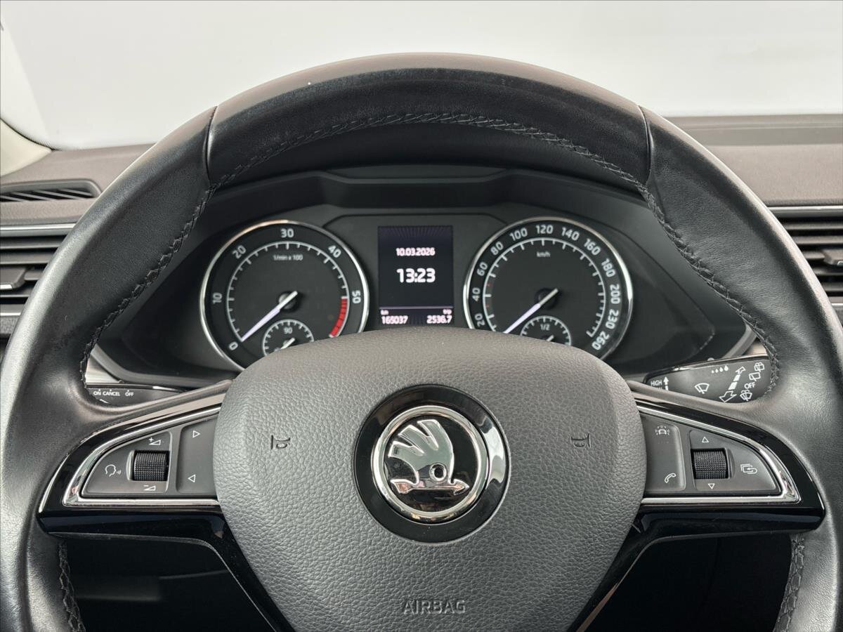 Škoda Superb Kombi 2,0 l 110 kw