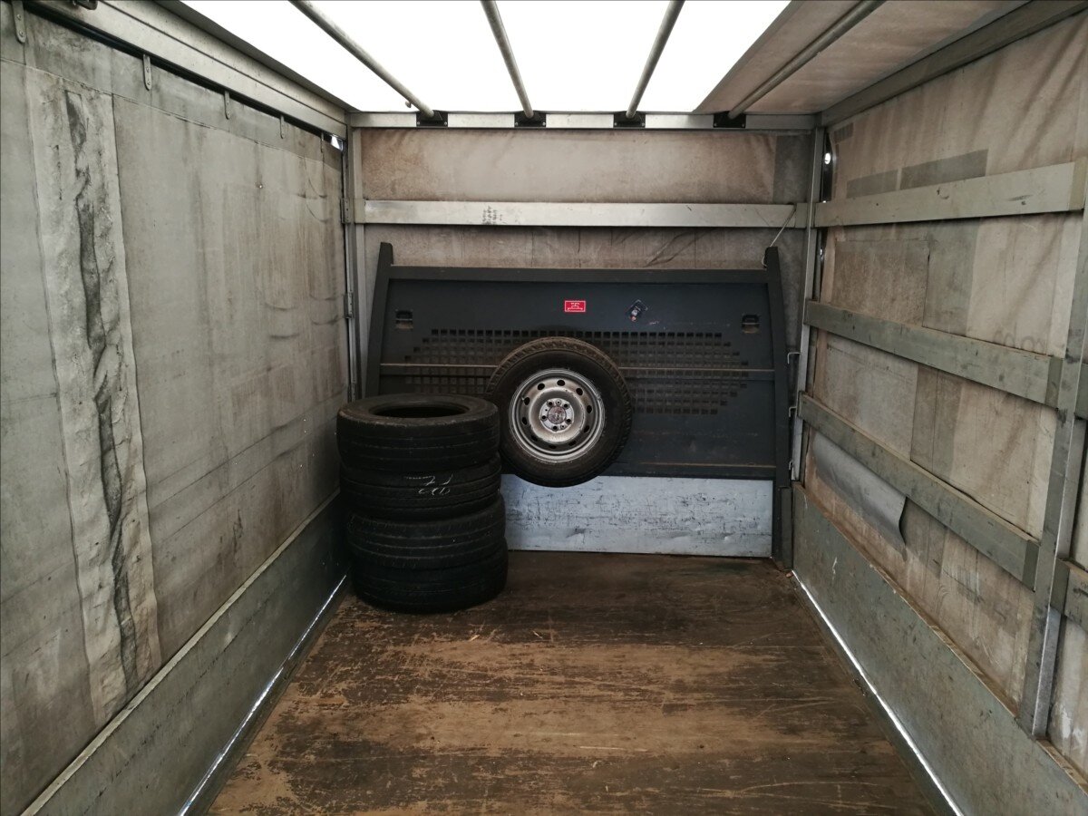 Peugeot Boxer Valník 2,2 l 110 kw