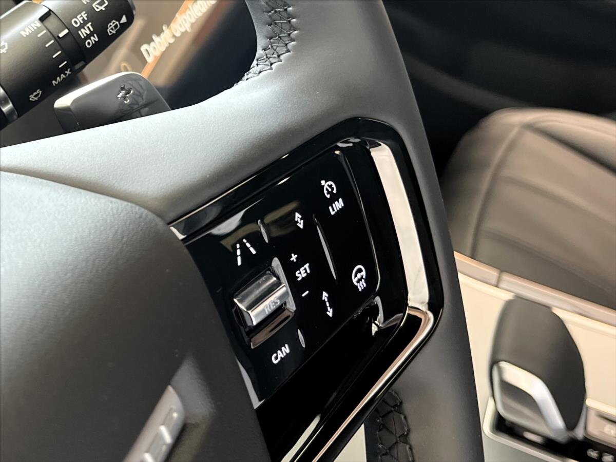 Land Rover Range Rover Evoque SUV / Terénní 1,5 l 198 kw