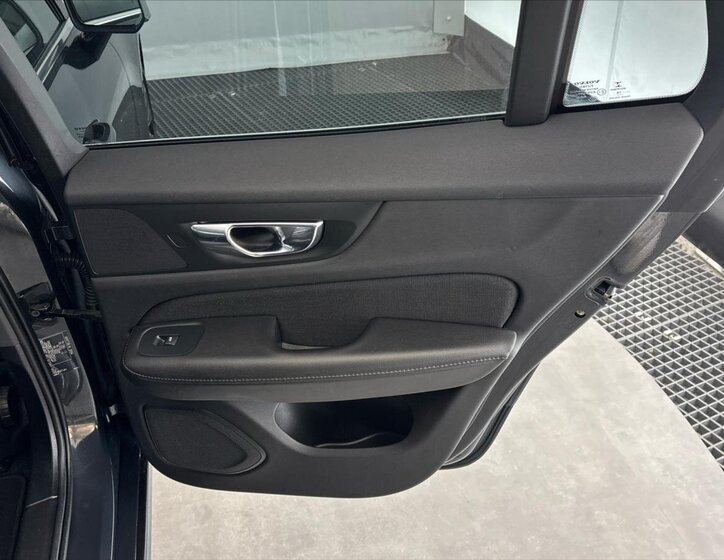 Volvo V60 Kombi 2,0 l 110 kw